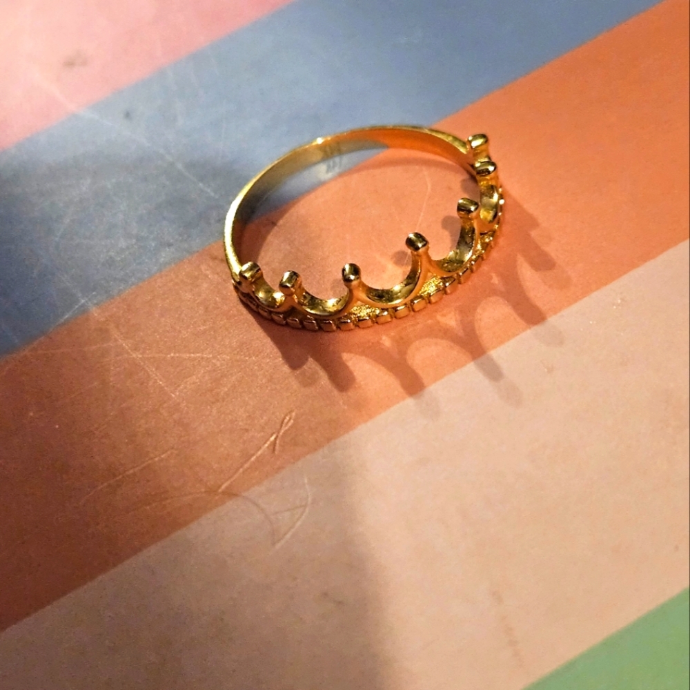 14k yellow gold ring